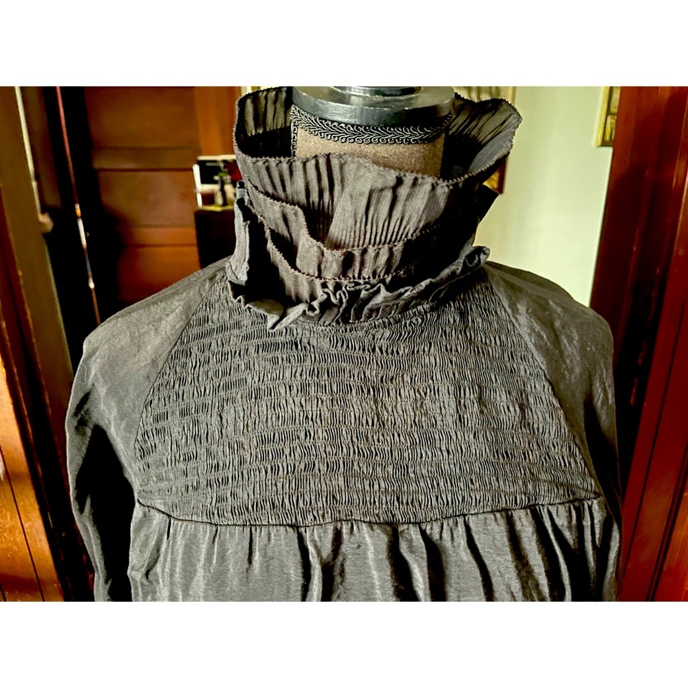 Flowy black bishop sleeve Victorian goth maxi dress with ruffle collar